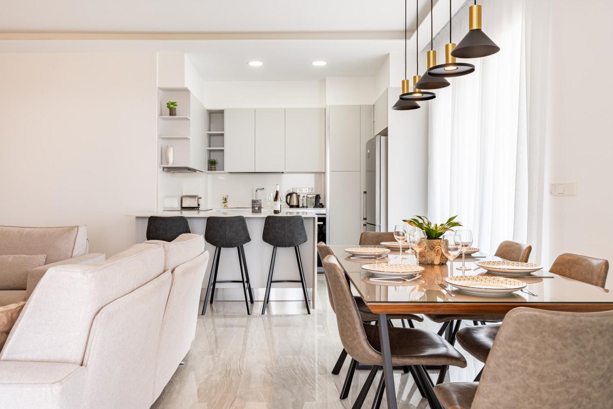 Yamas Urban Living Zakaki Pool Penthouses & Apartments Лимасол Экстерьер фото