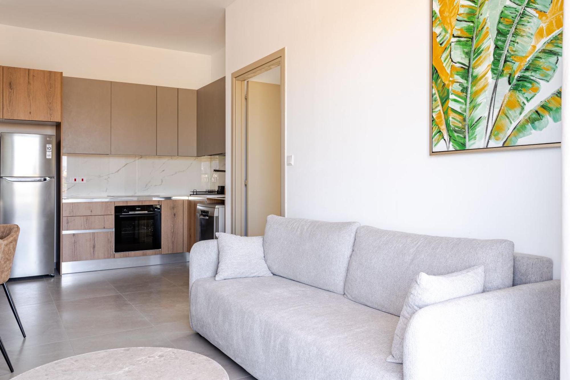 Yamas Urban Living Zakaki Pool Penthouses & Apartments Лимасол Экстерьер фото